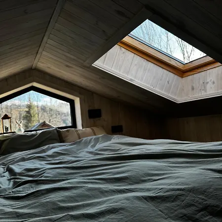 Osho House Karpaty * Iltsi