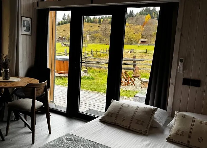 Osho House Karpaty Tatil Evi *