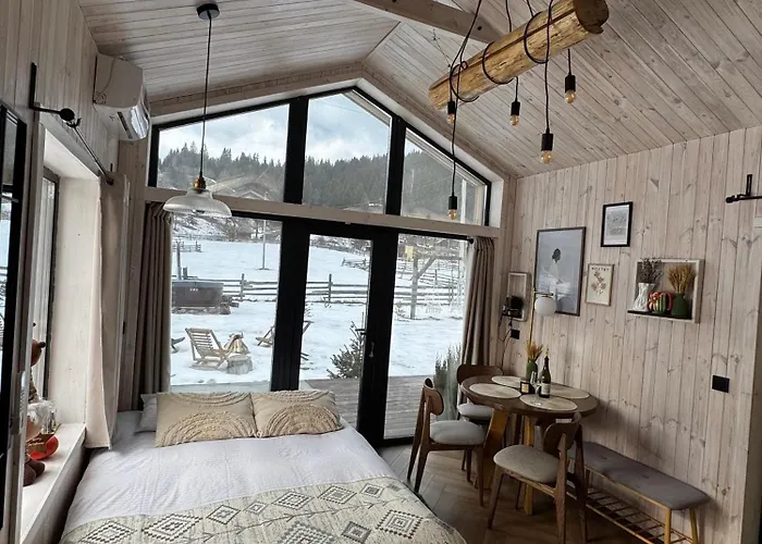 Osho House Karpaty *